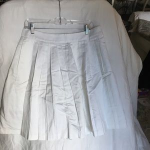 Banana Republic Pleated a line skirt